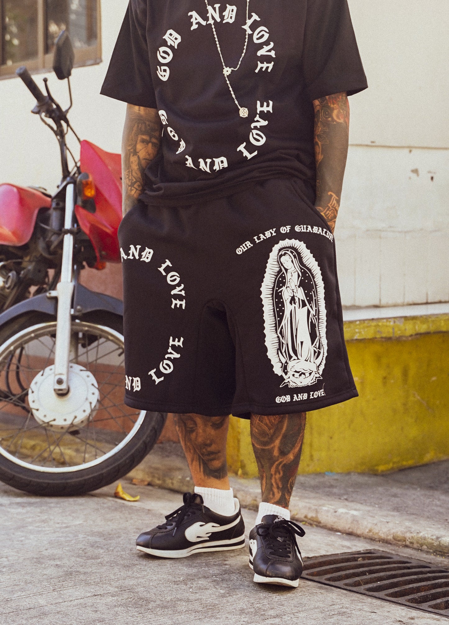 GL - GUADALUPE SHORTS "BLACK"