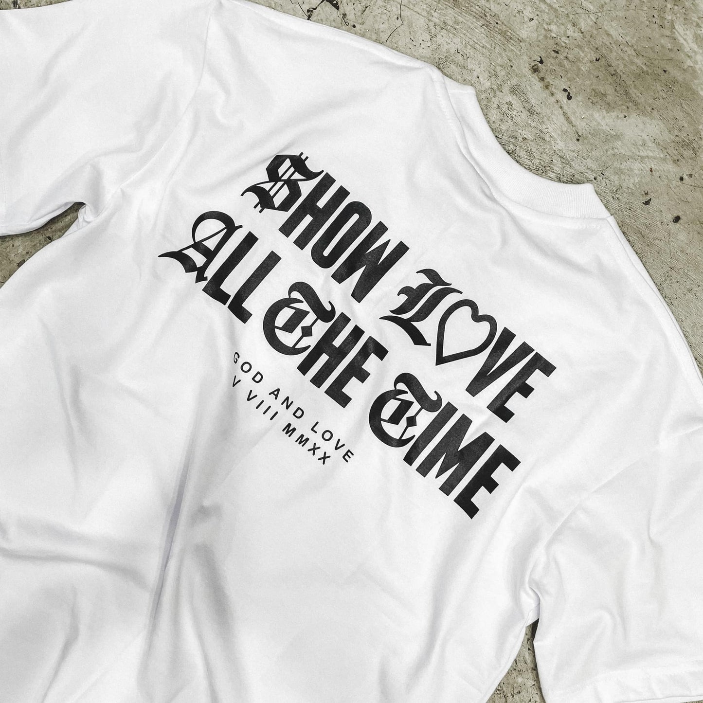 GL SHOW LOVE TSHIRT WHITE